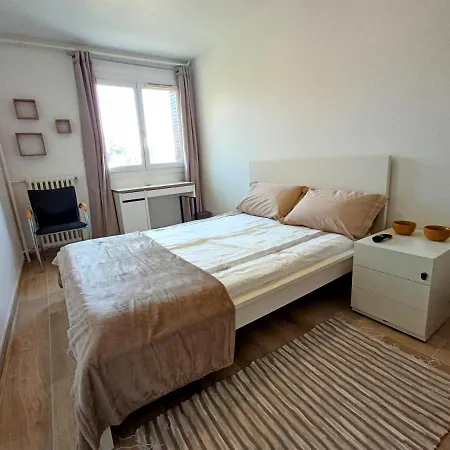 Private In Renovated - Tram 1 Min Walk Nizza