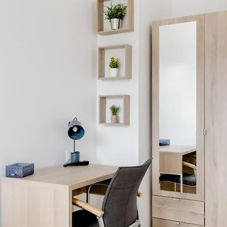 Homestay szállás Private In Renovated - Tram 1 Min Walk Nizza