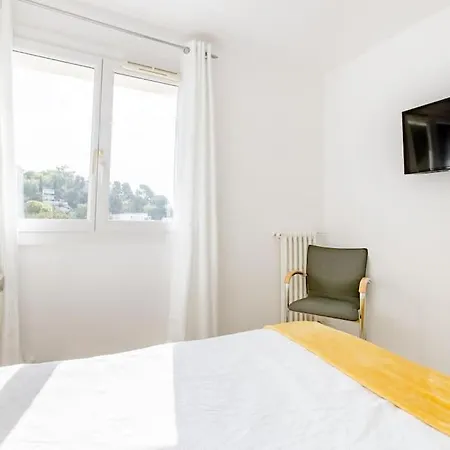 Homestay szállás Private In Renovated - Tram 1 Min Walk *